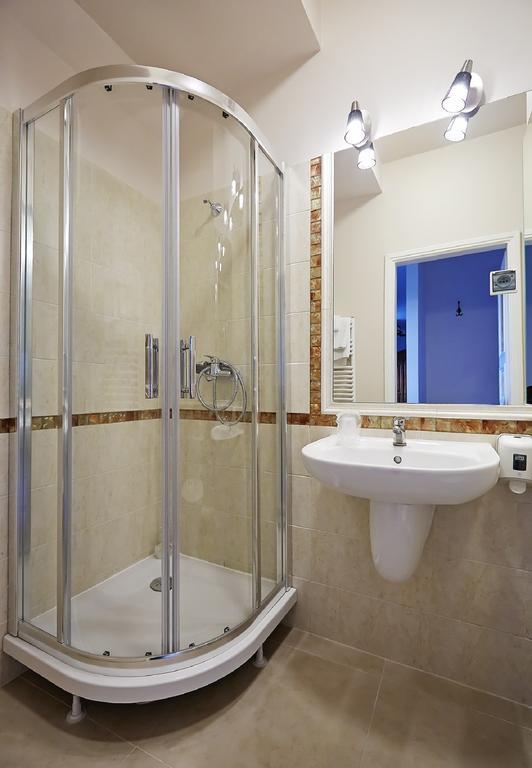 Hotel Palac W Myslecinku Bydgoszcz Room photo